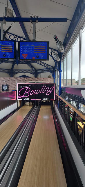 Day 3, at The Mumbles. This alley is broke. All pins down, 2 showing left up on screen!
