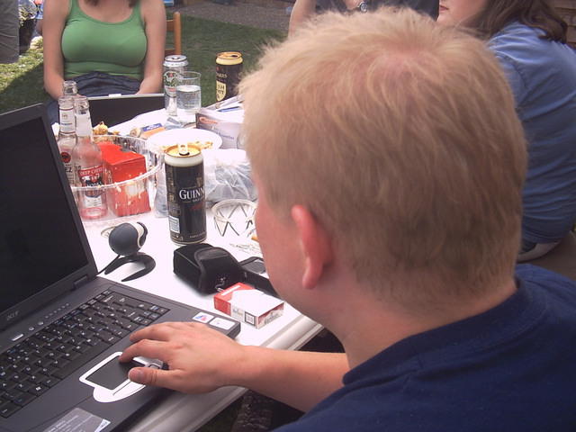 I'm finding it hard to concentrate on this computer for some reason...