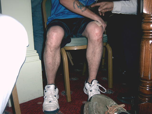 Another shot of those luscious legs ;)