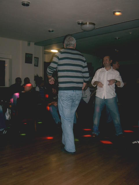 Get down!