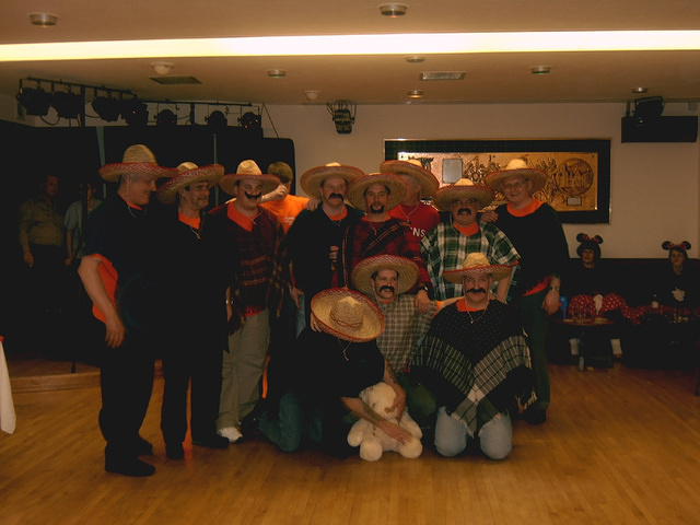 Clive clones!