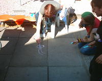 Oh dear Les, what are you drawing?
